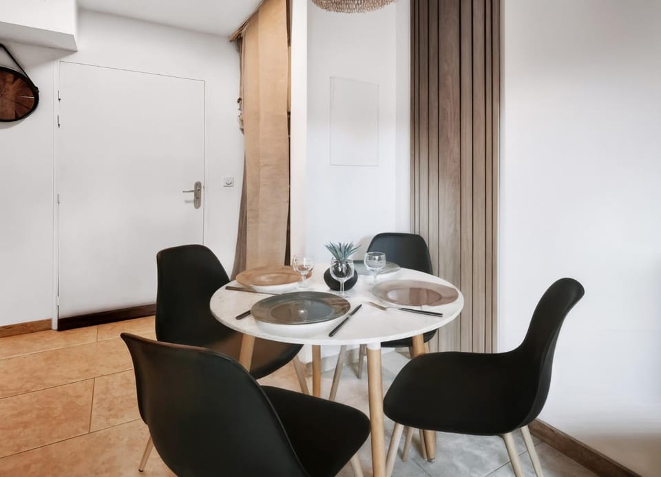 T2 St Raphael Idéal pour vos vacances Apartment in Saint-Raphael