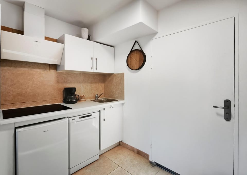 T2 St Raphael Idéal pour vos vacances Apartment in Saint-Raphael