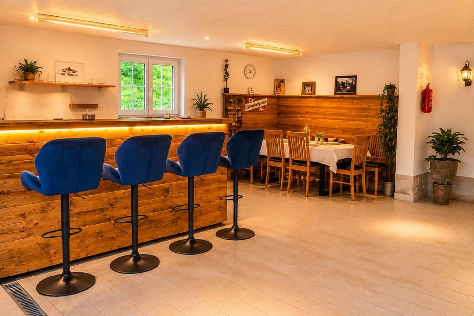Lounge or bar
