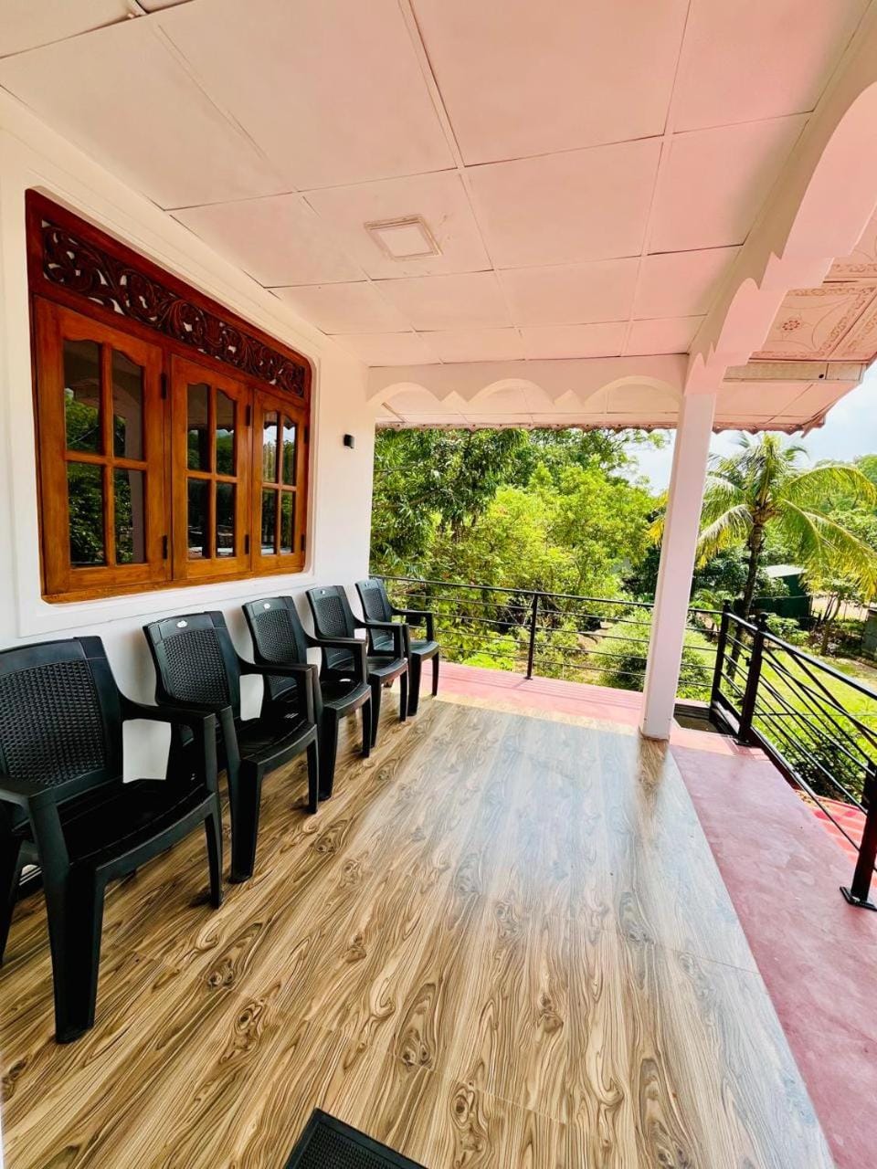View (from property/room), Balcony/Terrace, Seating area, Garden view
