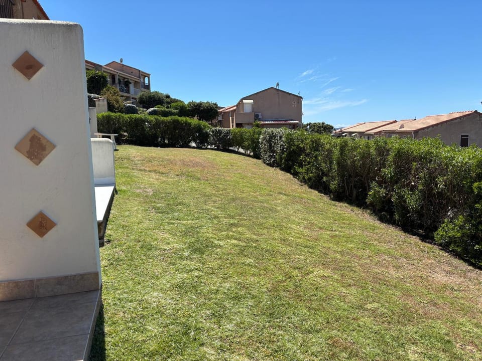 Sant Ambroggio, Appartement Vue Mer, Plage Port à Pied, Balagne, 4 Pers Apartment in Lumio