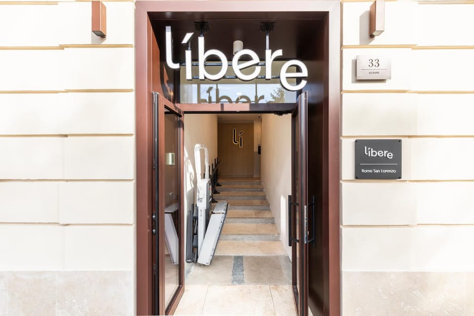 Facade/entrance, Property logo or sign