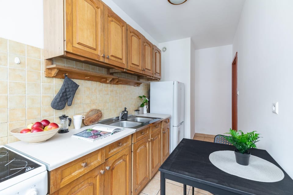 Kitchen or kitchenette, stove
