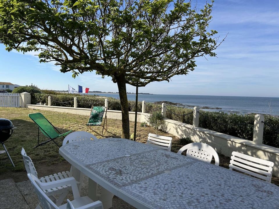 View (from property/room), Balcony/Terrace, Sea view, sunbed
