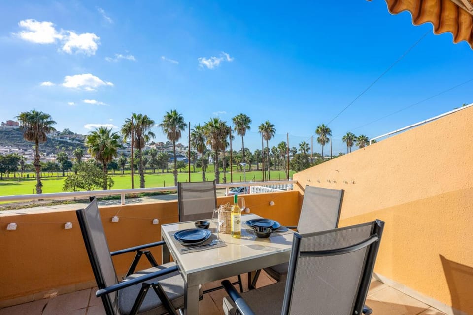 Vista al Golf Apartment in Vega Baja del Segura