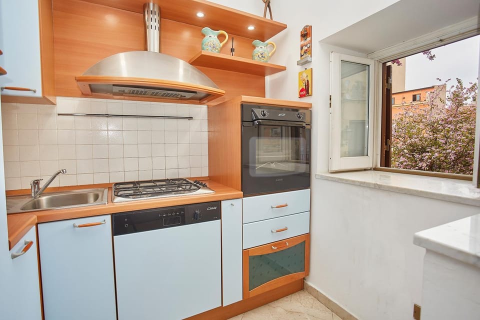 Kitchen or kitchenette, oven, stove