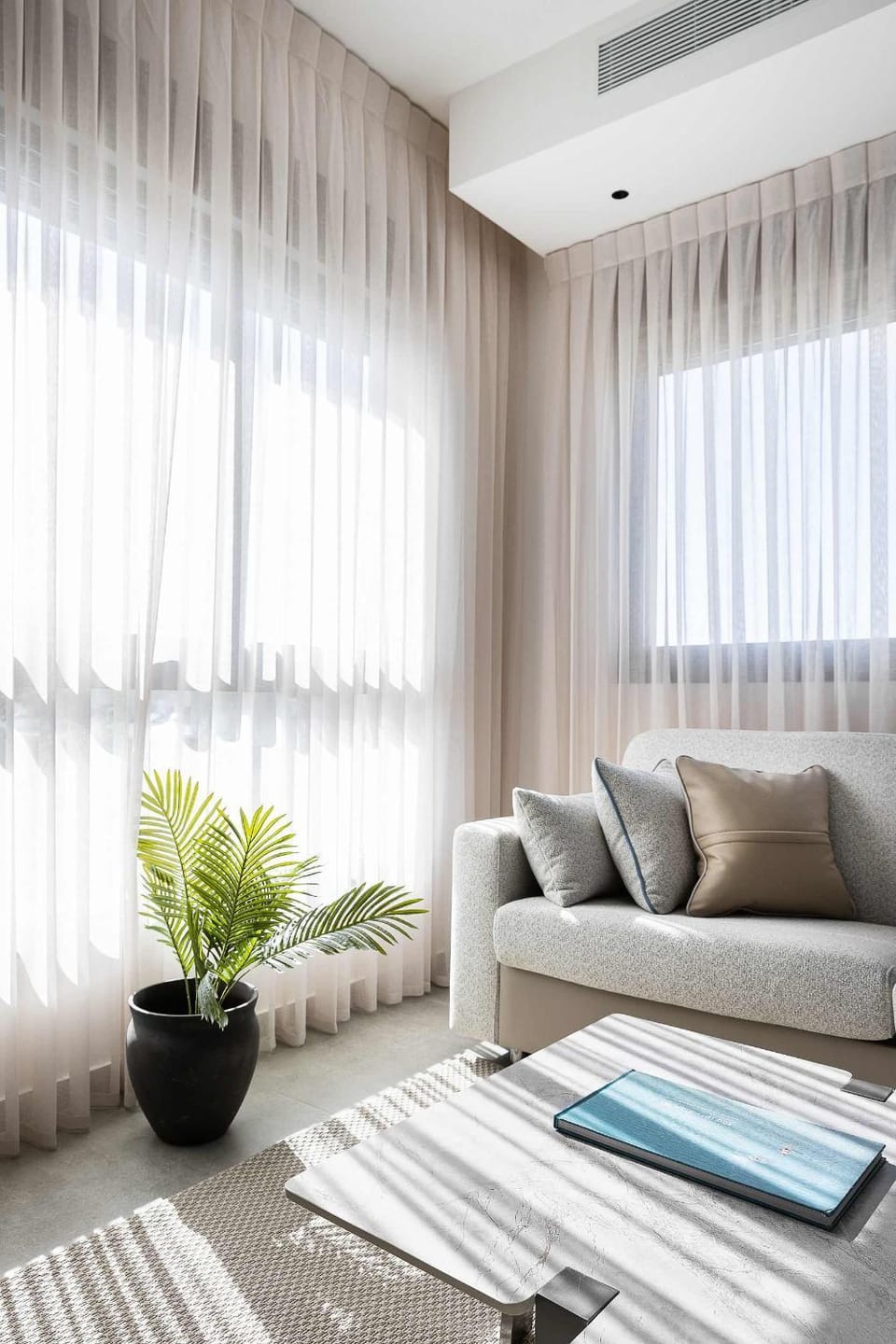 2BR Balcony High Floor - Dizengoff Square View - MAMAD D80 Apartment in Tel Aviv-Yafo