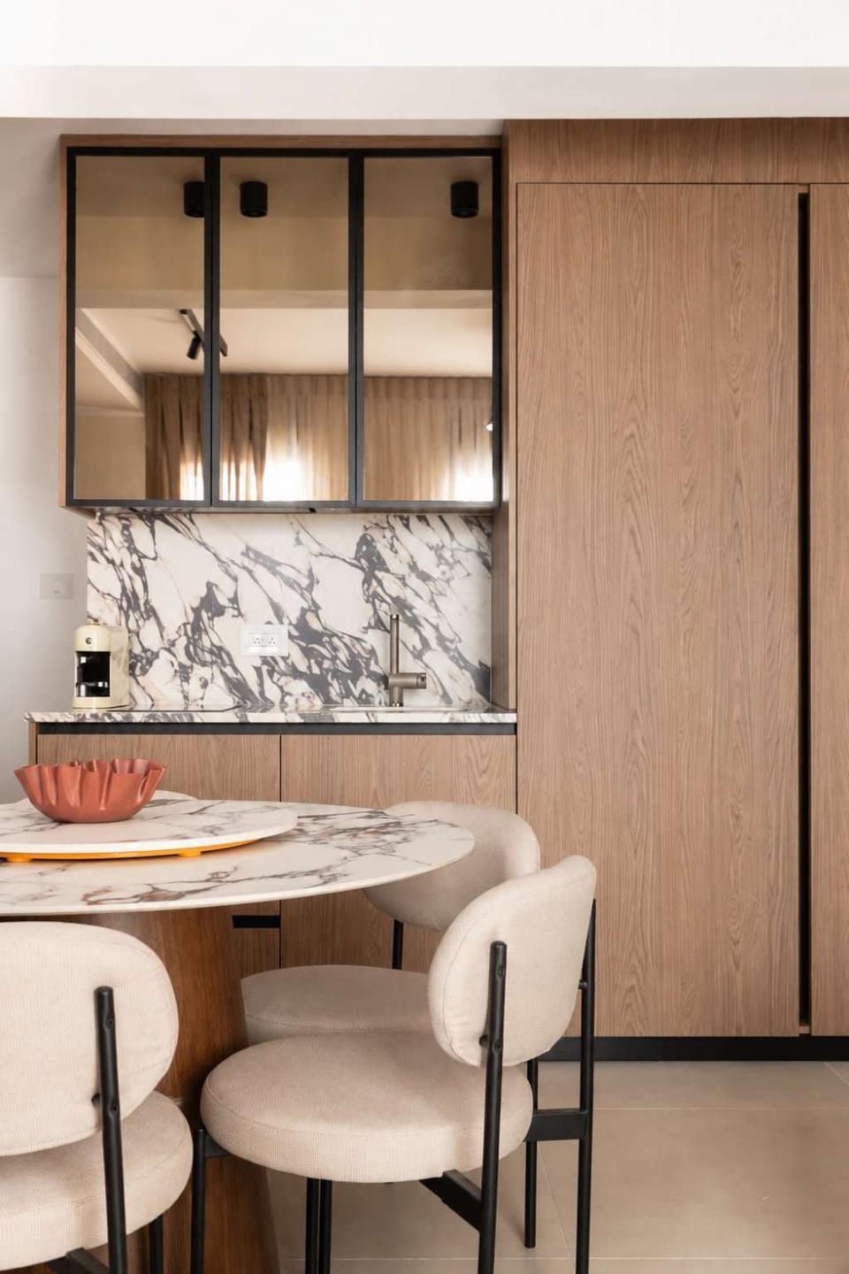 Deluxe 1BR - Dizengoff Location - MAMAD - D80 Apartment in Tel Aviv-Yafo