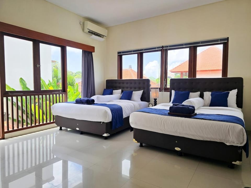 5beds, 10 ppl, 10mins to beach, Private Pool Villa in Denpasar