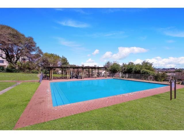Peaceful Penthouse Apartment in Roodepoort