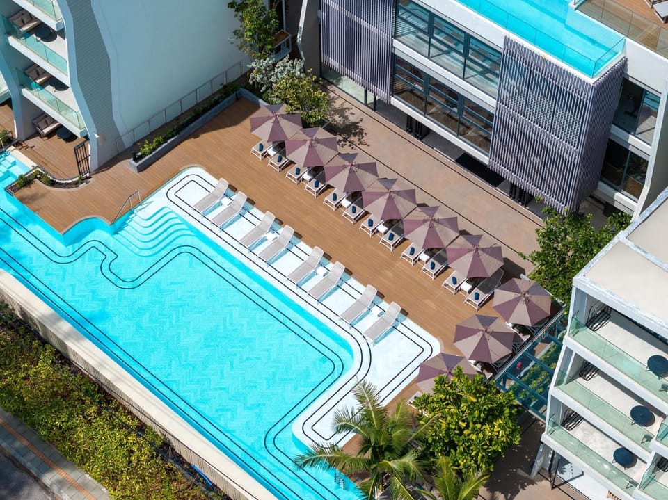 Pool view, Swimming pool, Swimming pool