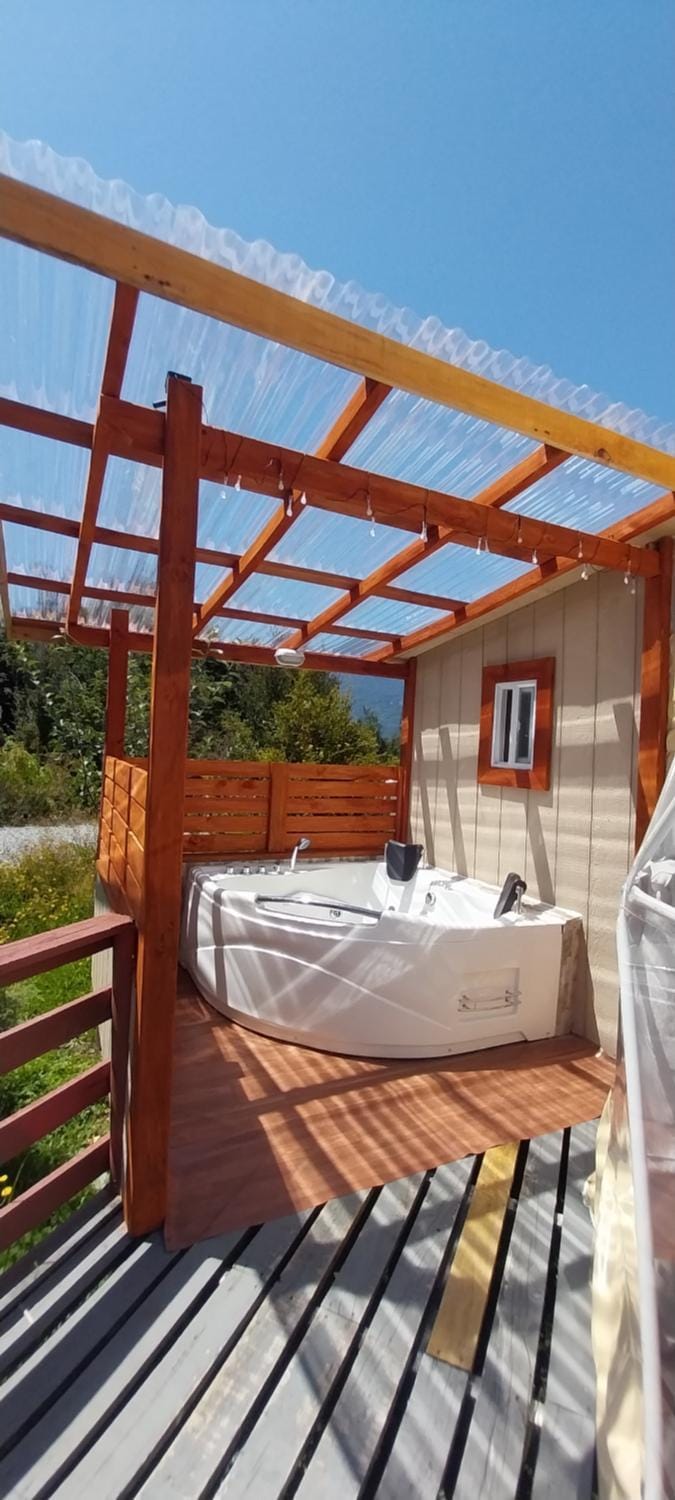 Glamping Domo Luxury tent in Los Lagos, Chile