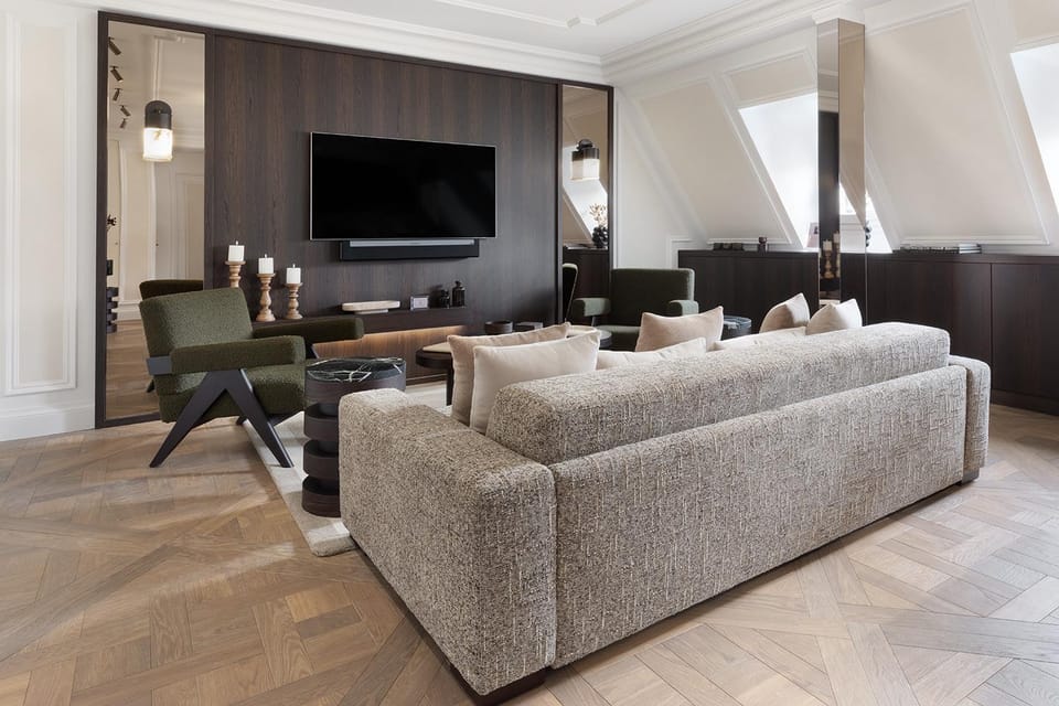 Communal lounge/ TV room, TV and multimedia, Living room, Seating area