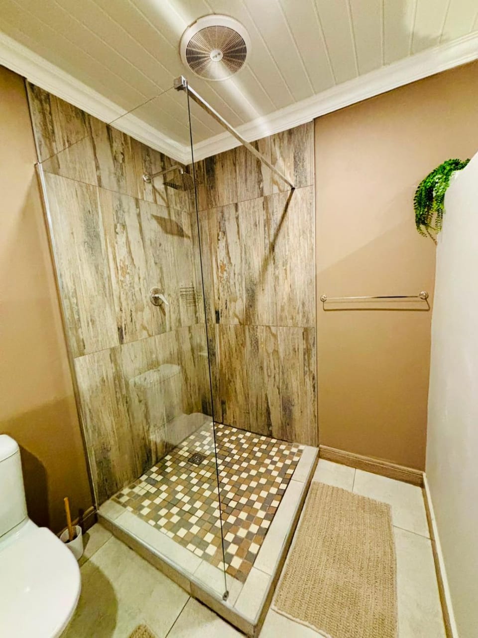 Peach Blossom Guesthouse Bed and Breakfast in North West, South Africa
