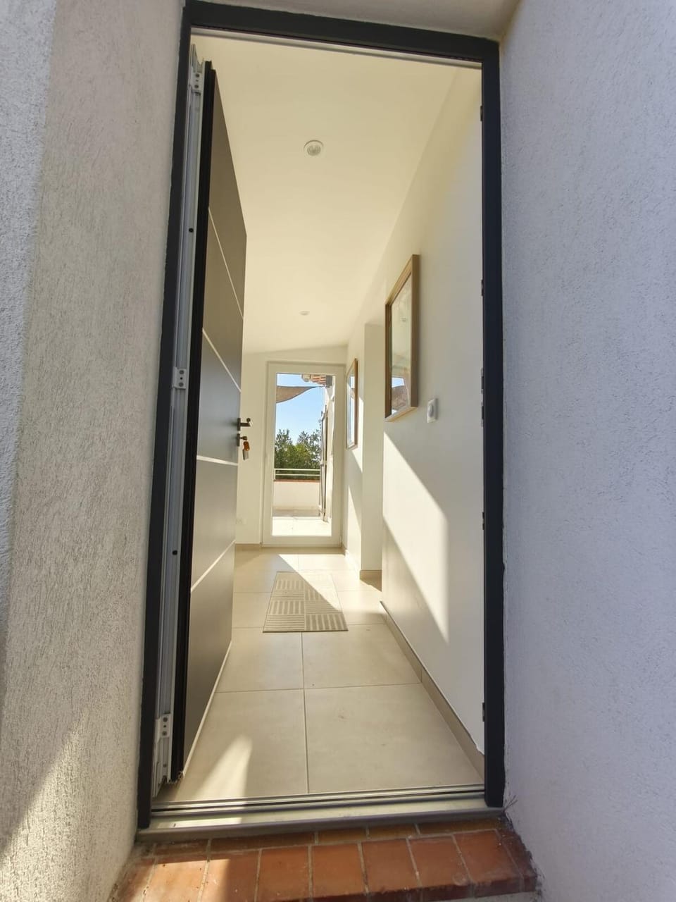 Cosy Riviera Apartment with Terrace near the beach Apartment in Saint-Raphael