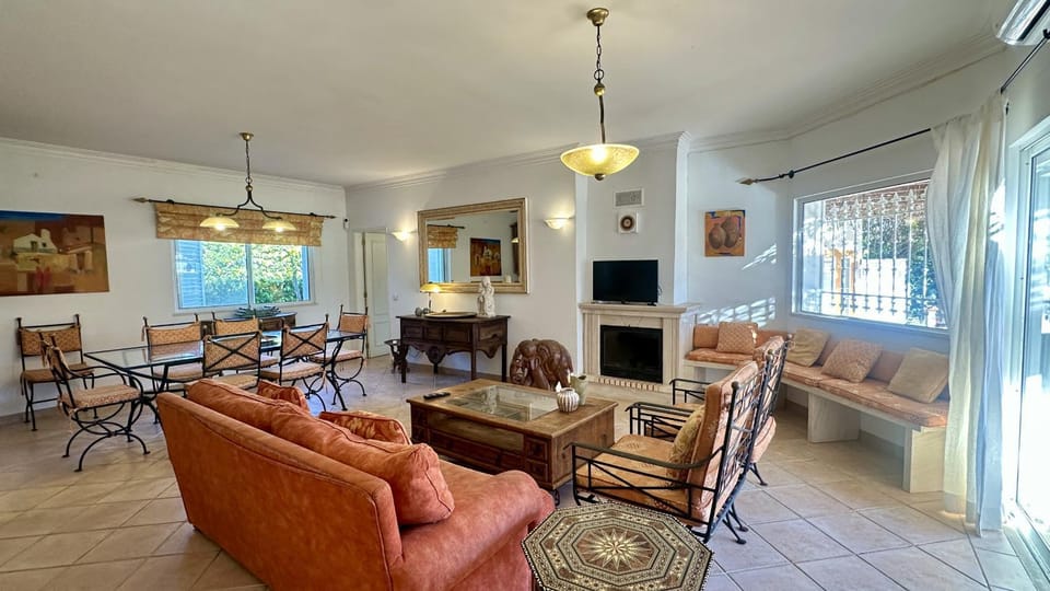 TV and multimedia, Living room