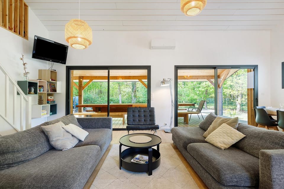 Property building, Living room