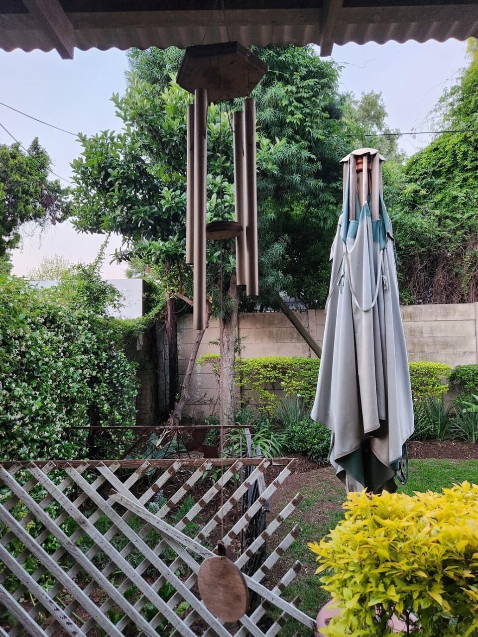 Parkhurst Gem Garden Cottage - Walk to 4th Ave Apartment in Johannesburg