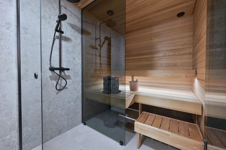 Shower, Sauna, Bathroom