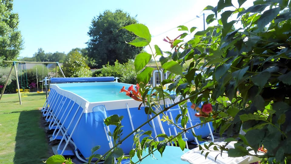 Property building, Swimming pool