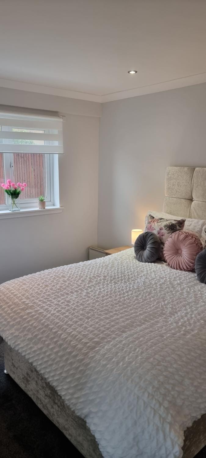 Glenfern Guest House and a separate Cottage with its own private hot tub Bed and Breakfast in Scotland