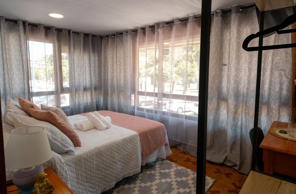 Emarooms Boutique Laredo Bed and Breakfast in Laredo