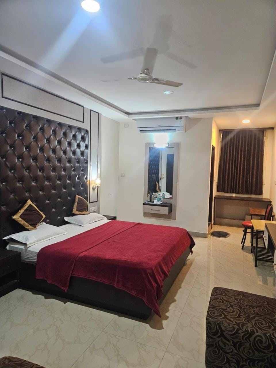 Hotel Reliance Suits Hotel in Bengaluru