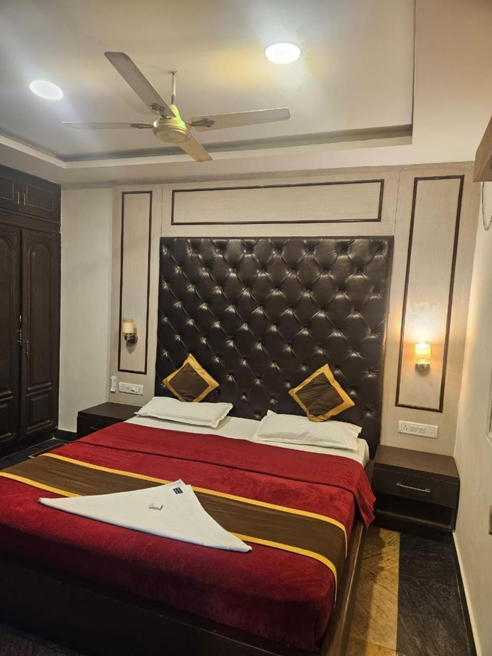 Hotel Reliance Suits Hotel in Bengaluru