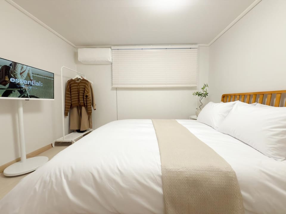 OD Stay Gangnam #3 Min to Nonhyeon Stn #Spacious 2BR Apartment in Seoul