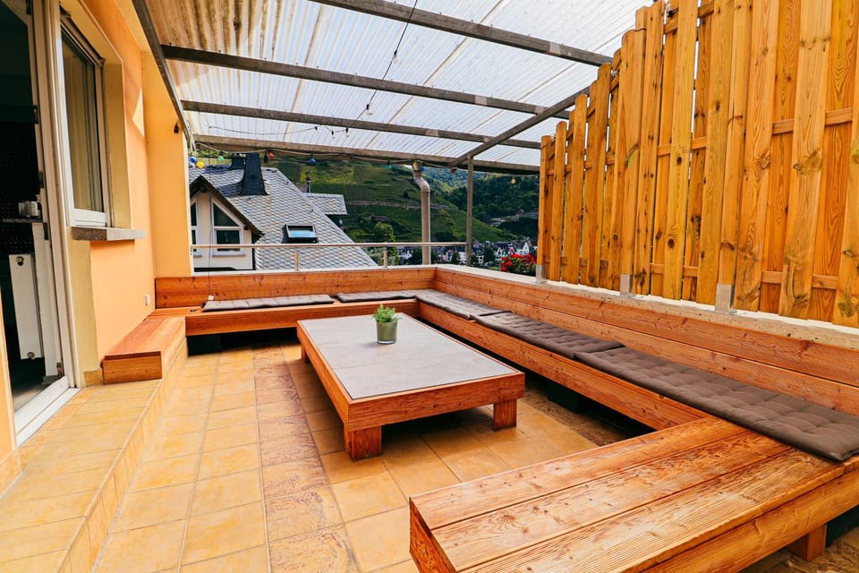 Property building, Balcony/Terrace