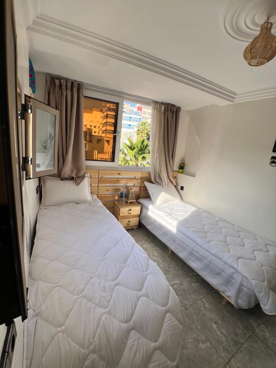 Bed, Photo of the whole room