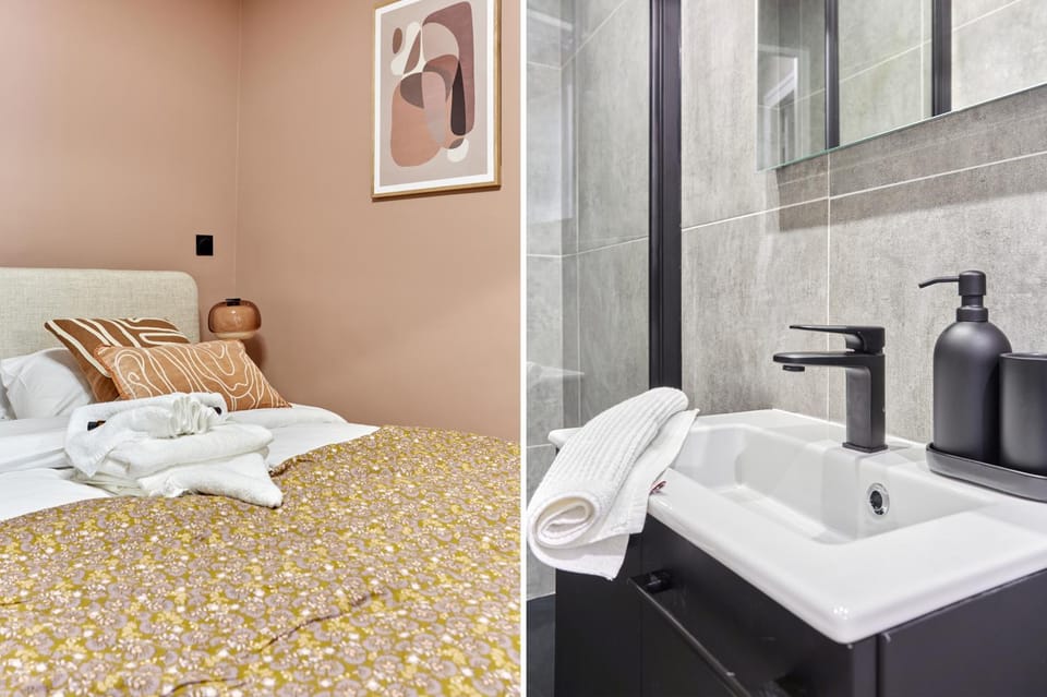 Bed, Bathroom, Bedroom, towels