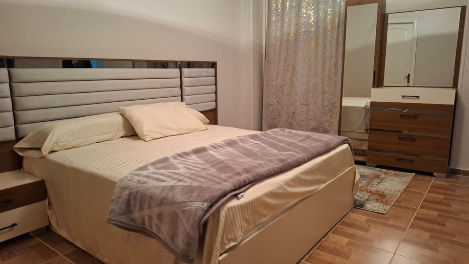 كمبوند سيتي تاورز البنفسج Apartment in New Cairo City