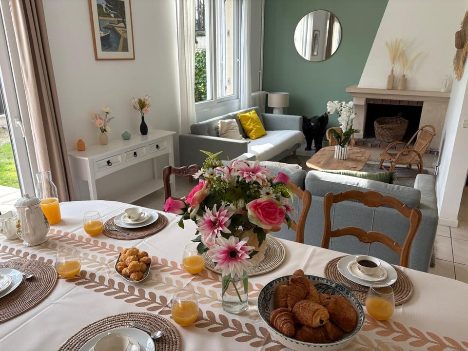 Maison familiale au Vésinet, calme et proche Paris Villa in Chatou