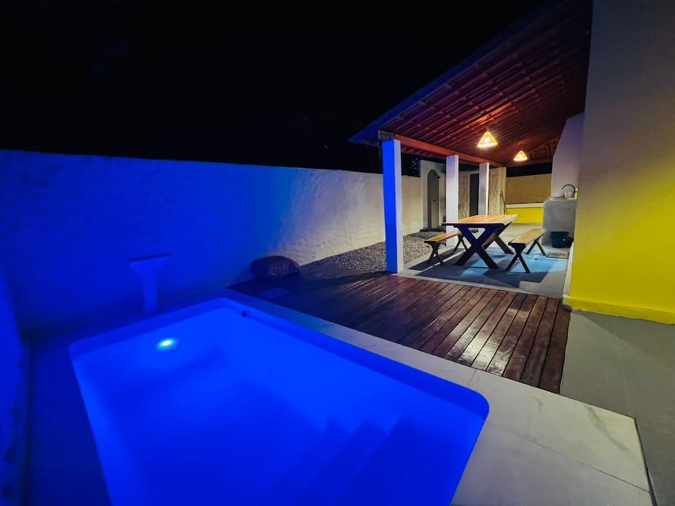 Night, Pool view