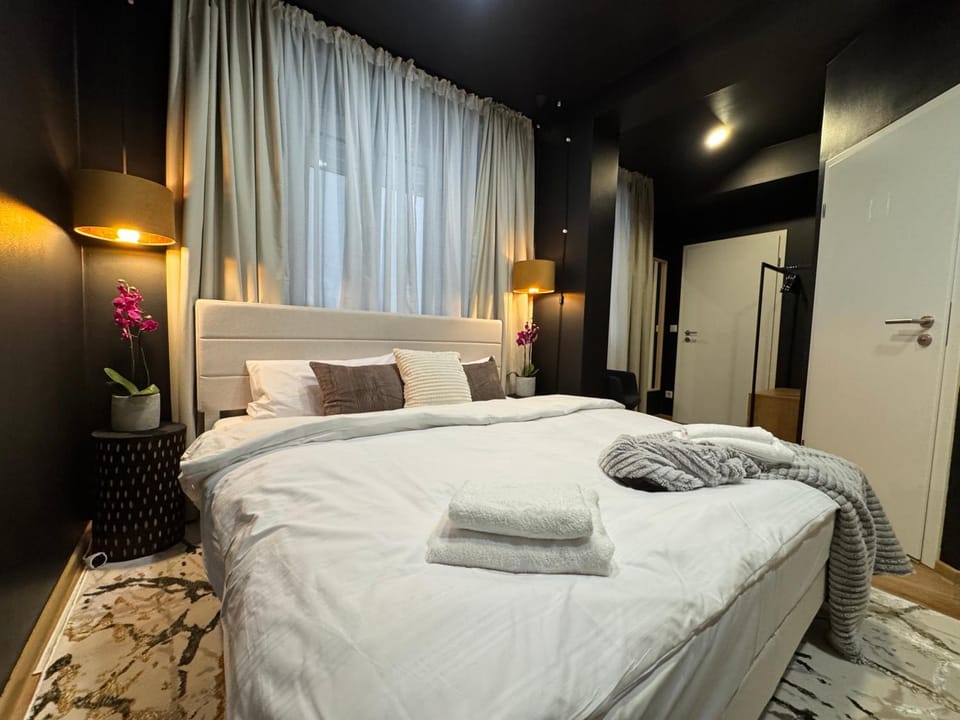 M-Stay Studio 01, 24h Self-Check-In, U-Bahn Maximilianstraße Apartment in Nuremberg