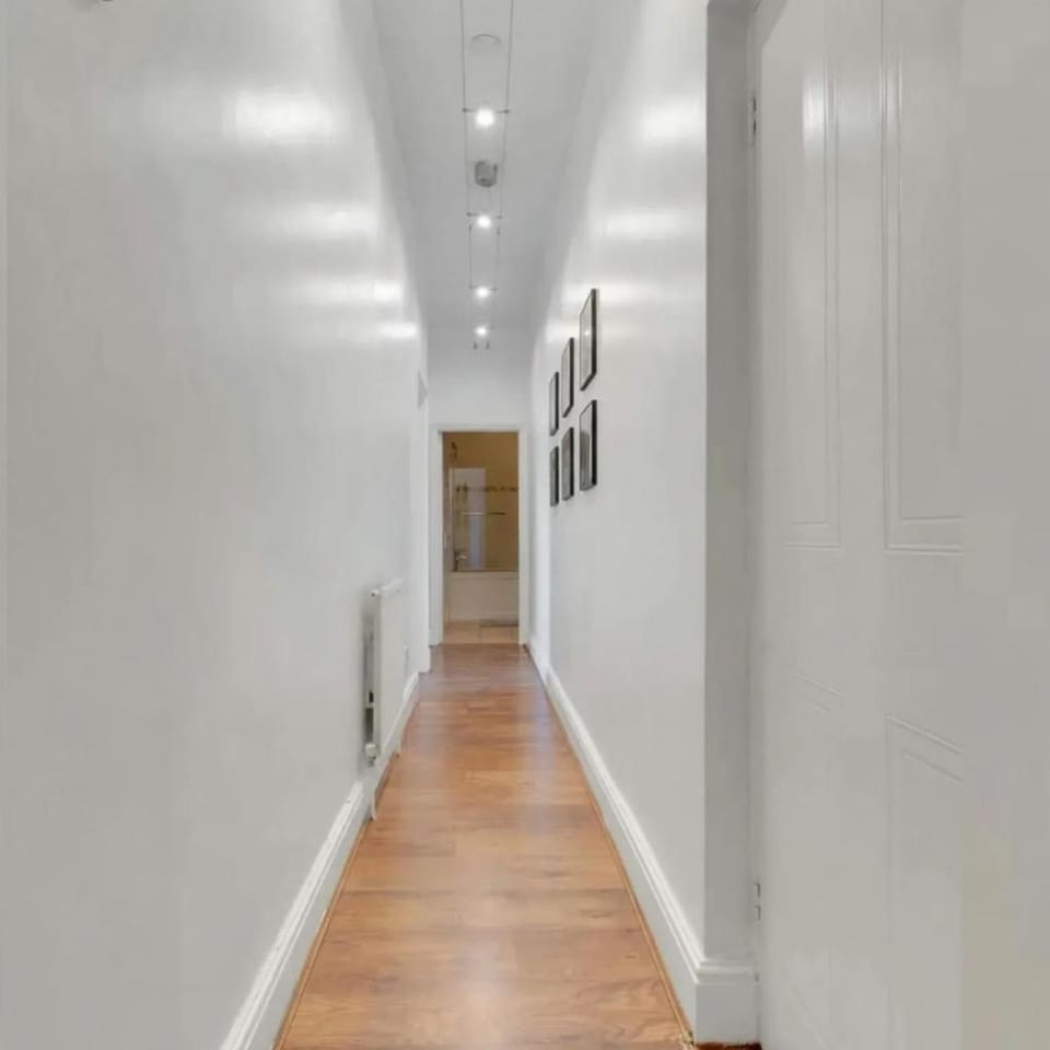 Unique Luxury 2 bedroom near O2 Arena ExCel Canary Wharf, Free parking cozy Apartment Apartment in London
