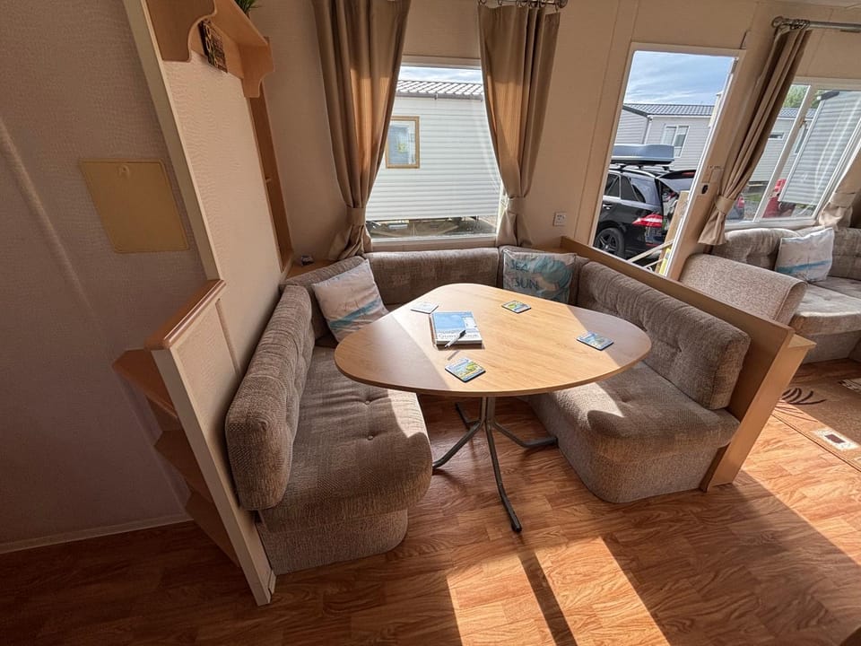 Family 3 Bedroom Caravan at Clarach Bay House in Tirymynach