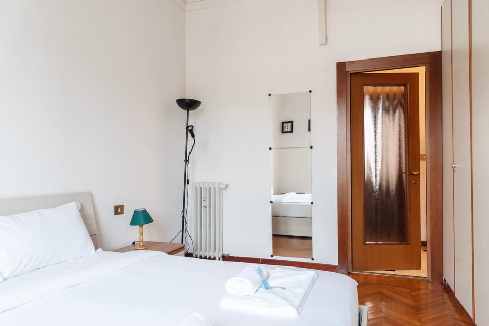 Youhosty - Lodi Rosso 121 Apartment in Milan