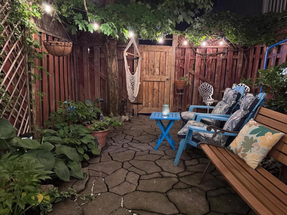 Patio, Garden view