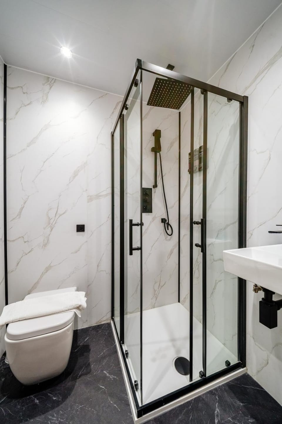 Shower, Toilet, Bathroom