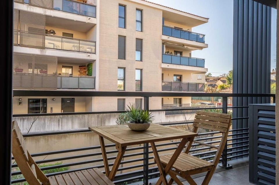 Patio, Balcony/Terrace