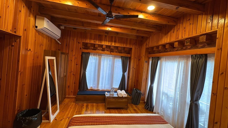 PumakhaPhochu service Apartment & Phuntshochoeling Village Homestay Apartment in Asia