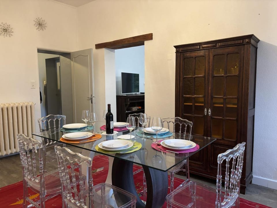 Gîte apaisant avec SPA, jardin et étang, animaux acceptés pour 6 personnes - FR-1-489-612 House in Auvergne-Rhône-Alpes