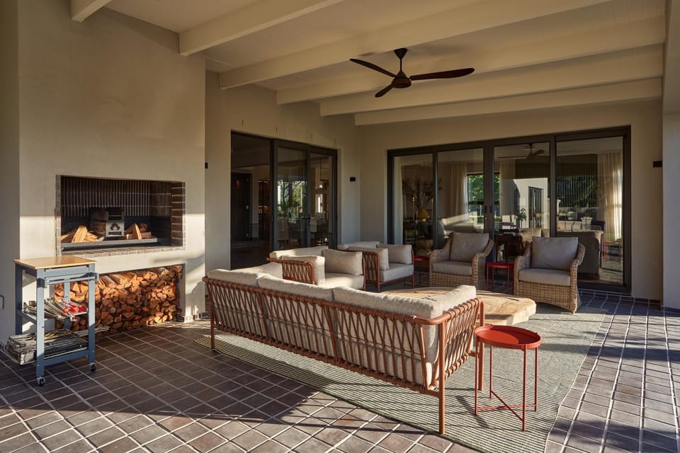 Patio, Seating area