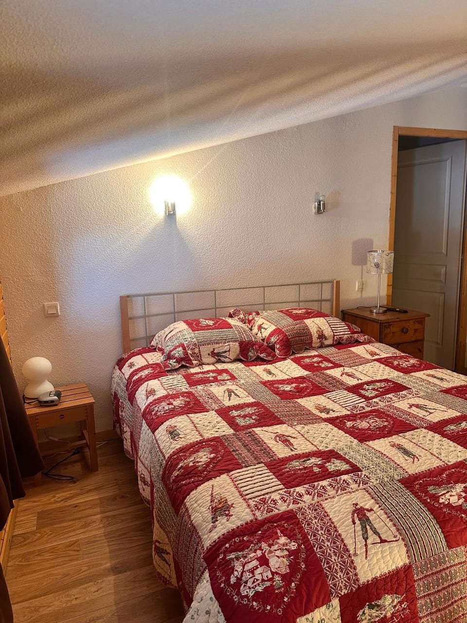 Property building, Living room, Bedroom