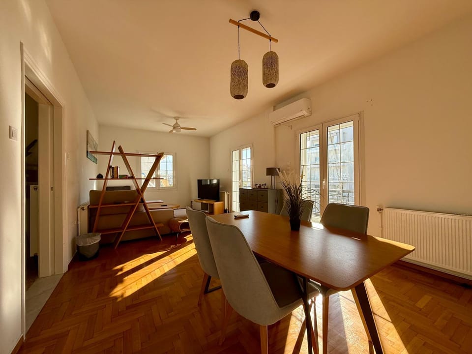 Hellenic Coastal Residence Apartment in Alimos