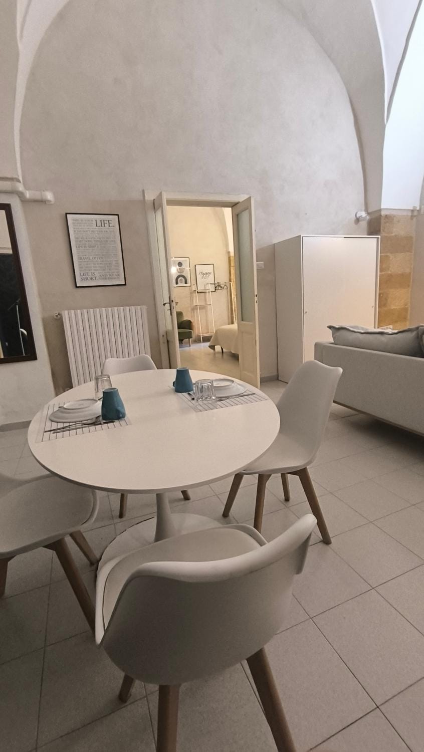 Celebes House in Brindisi