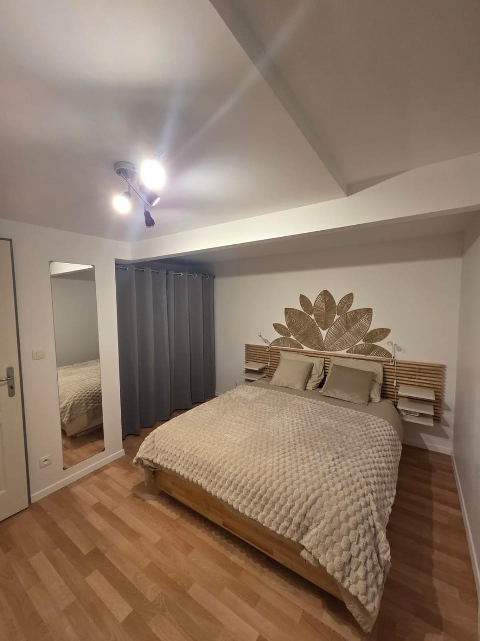 The red door Apartment in Thionville