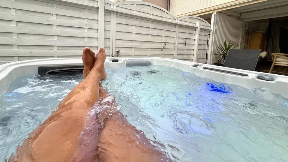 Appartement confortable avec jacuzzi à Sainte-Anne, 30 m² Apartment in Sainte-Anne